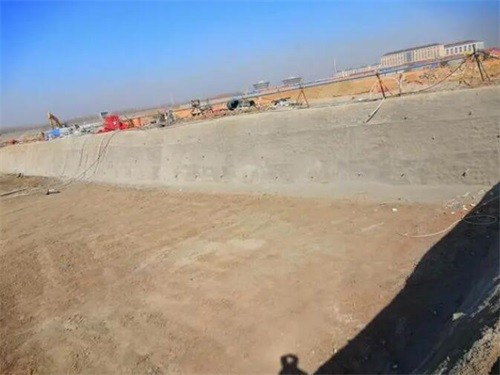 绥滨高铁桩基础建设